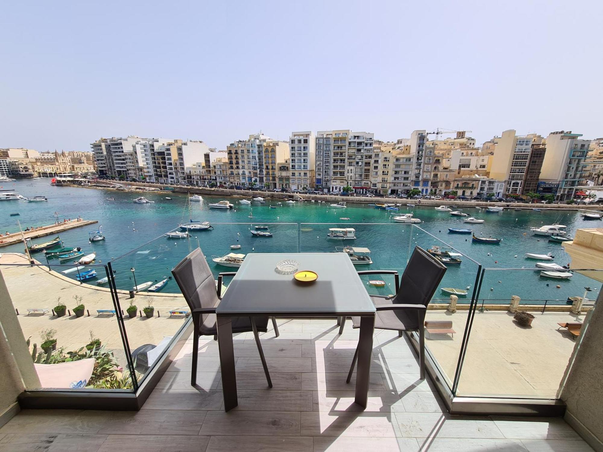 Supreme Seafront Apt With Balcony In St.Julian'S San Ġiljan Buitenkant foto